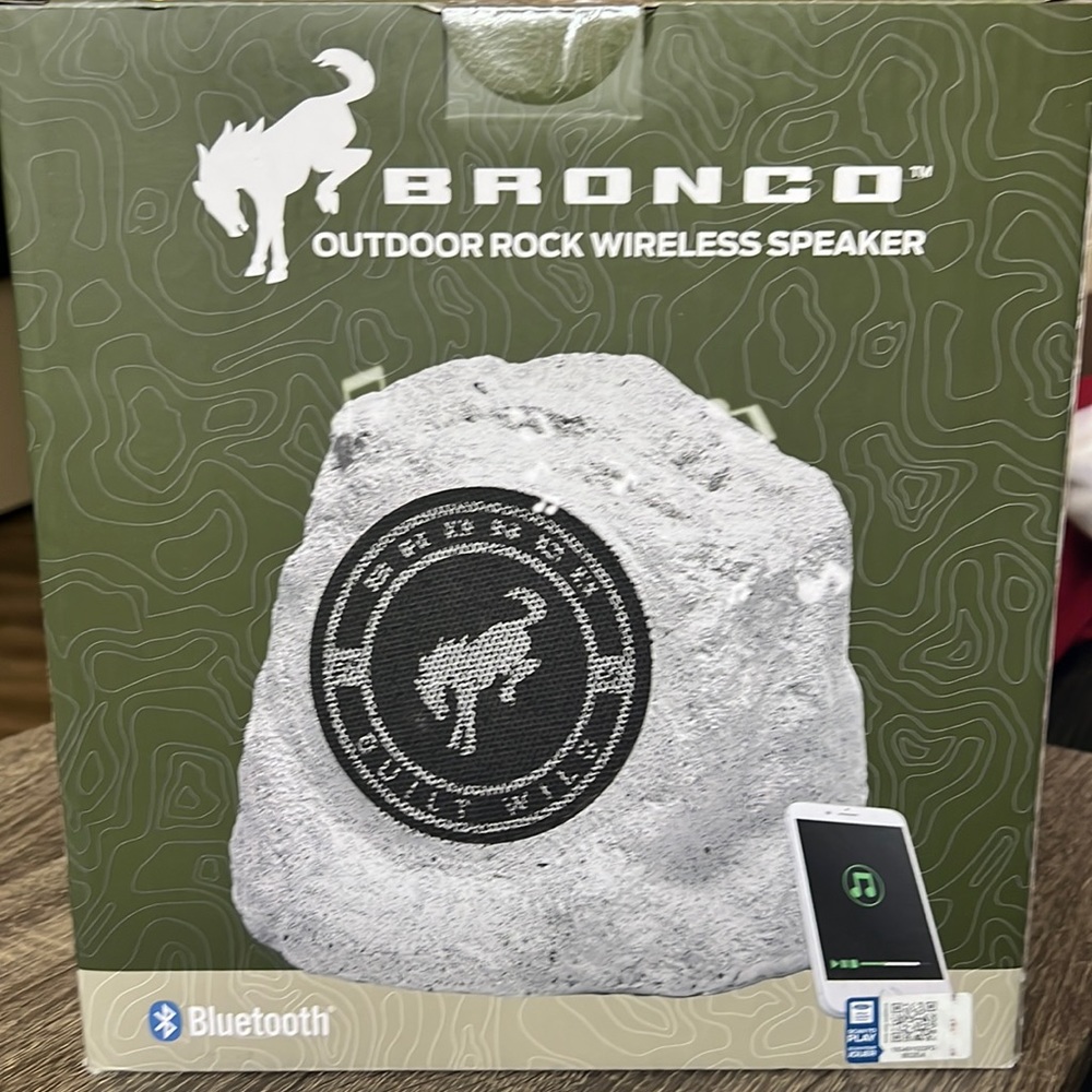 BRONCO OUTDOOR ROCK WIRELESS SPEAKER - Ford Licensed Product NEW